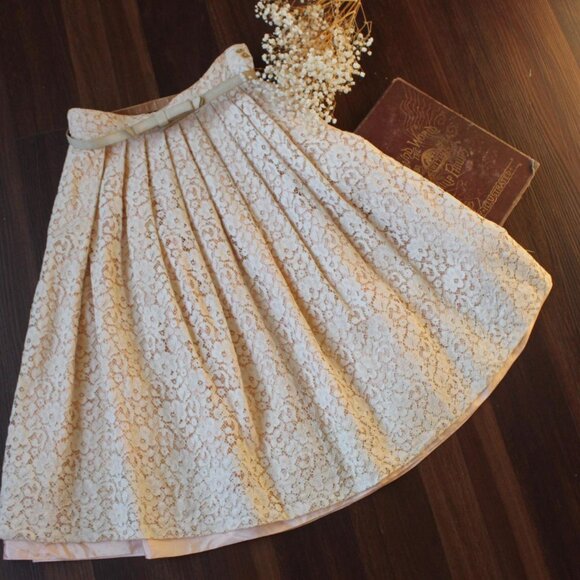 Vintage 1950s 1960s Skirt with Belt, Charm of Hollywood Pink and Ivory Lace - Picture 1 of 10